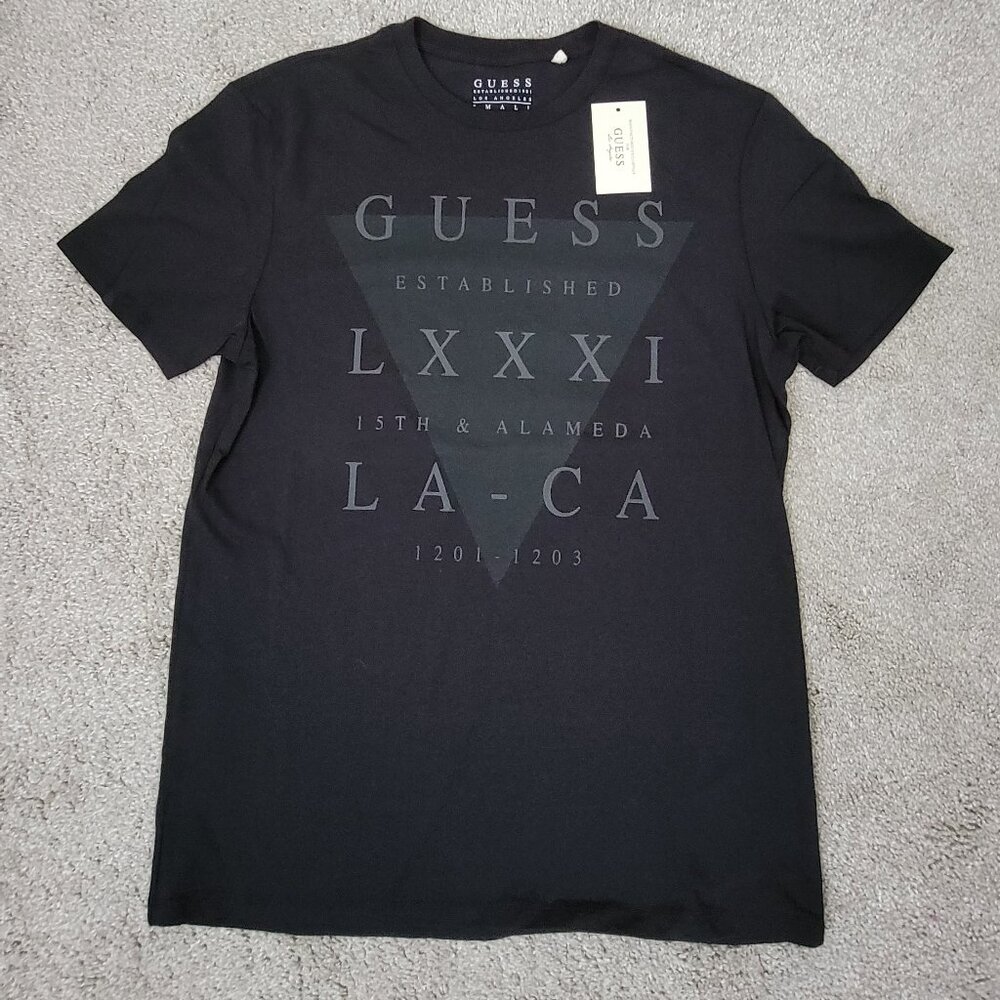 Guess black t-shirt size S